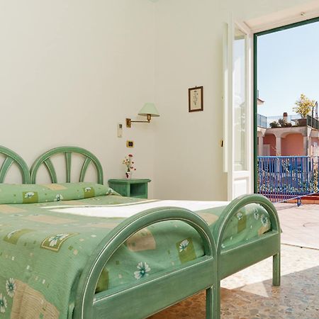 Hotel Del Postiglione Ischia Exterior foto
